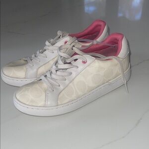 Coach Women's White Low-Top Sneakers with Pink Lining
